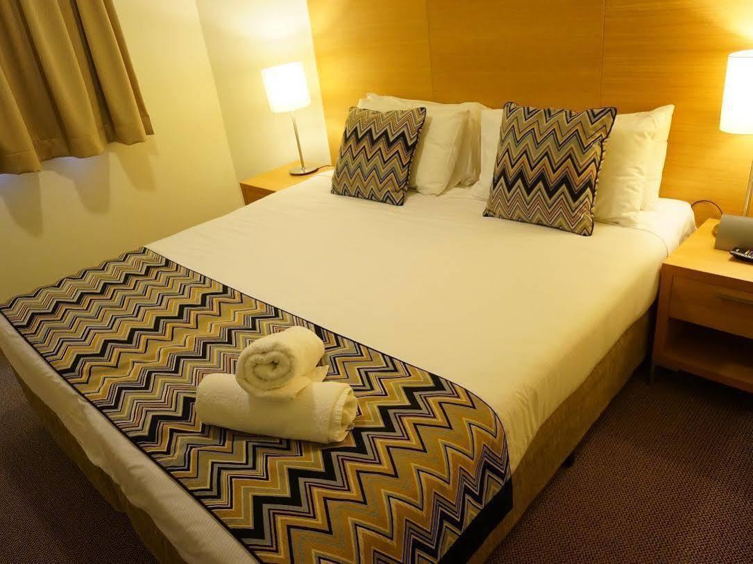 Abbey On Roma Hotel & Apartments Brisbane Bagian luar foto